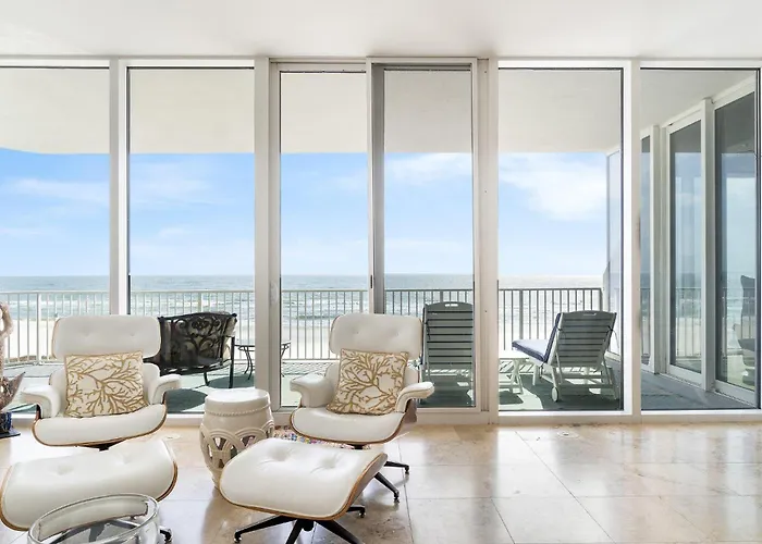 Mediterranean East 401 Holiday home *